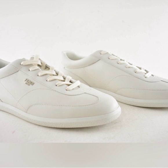 Fendi Men\'s Classic White Sneakers